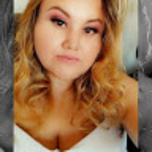 Meet your Posher, Laurie